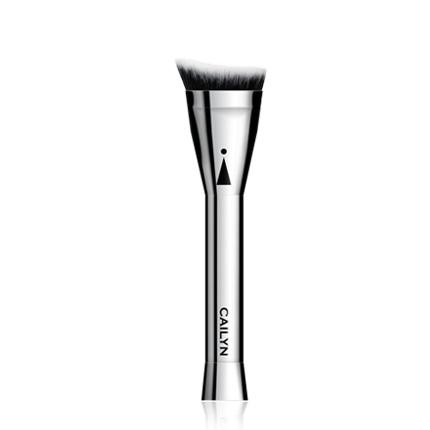 iCONE #13 Angled Contour Brush